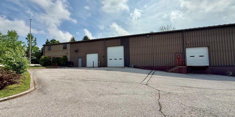 1499 W Bloomfield Road, Bloomington, Indiana 47403,MLS,202601596