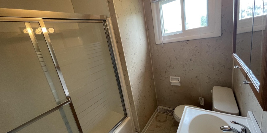 2536 E Eastgate Lane, Bloomington, Indiana 47408,MLS,202601546