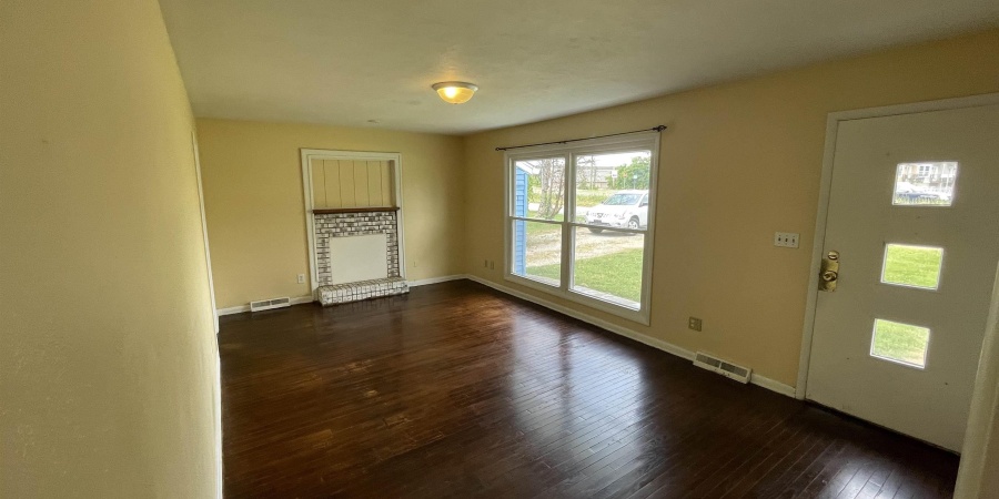 2536 E Eastgate Lane, Bloomington, Indiana 47408,MLS,202601546