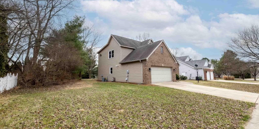 810 N Callery Drive, Bloomington, Indiana 47408,MLS,202601614