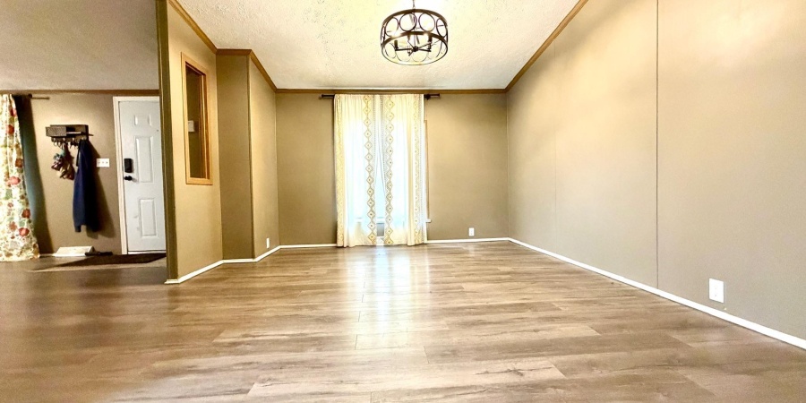 308 W Brook Street, Mitchell, Indiana 47446,MLS,202601752