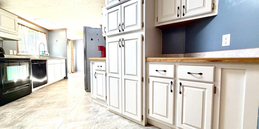 308 W Brook Street, Mitchell, Indiana 47446,MLS,202601752