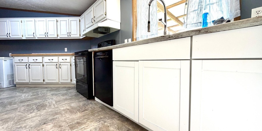 308 W Brook Street, Mitchell, Indiana 47446,MLS,202601752