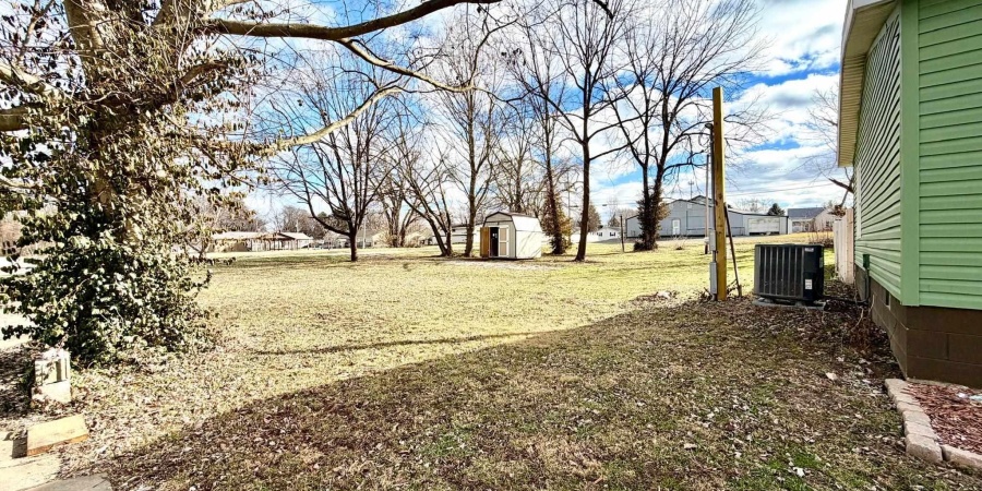 308 W Brook Street, Mitchell, Indiana 47446,MLS,202601752