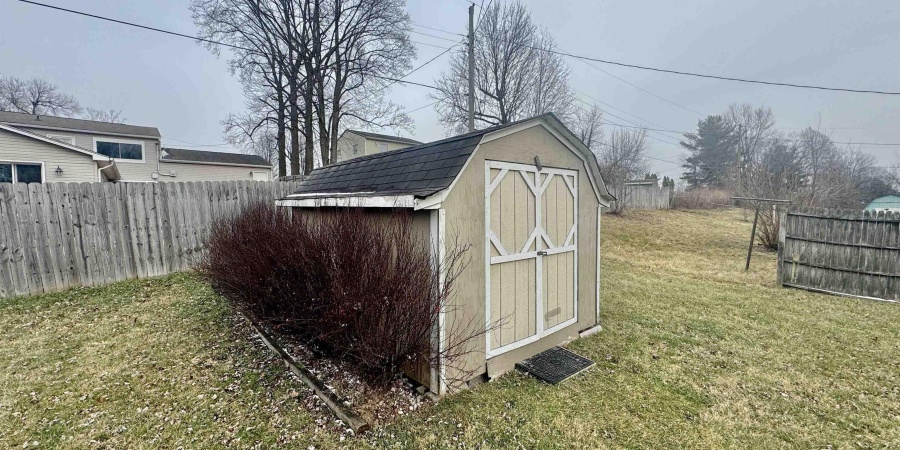 364 S Cedar Drive, Ellettsville, Indiana 47429,MLS,202601774