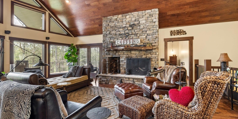 6952 S Ketcham Road, Bloomington, Indiana 47403-9671,MLS,202546500