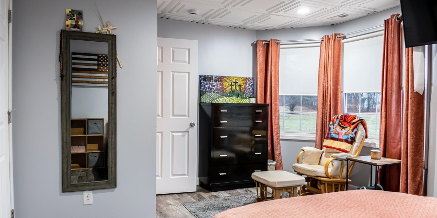 515 Southridge Drive, Bedford, Indiana 47421-9262,MLS,202601931