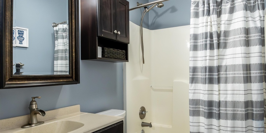 515 Southridge Drive, Bedford, Indiana 47421-9262,MLS,202601931