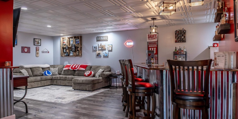 515 Southridge Drive, Bedford, Indiana 47421-9262,MLS,202601931