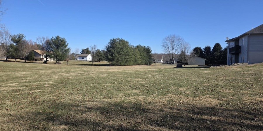 515 Southridge Drive, Bedford, Indiana 47421-9262,MLS,202601931