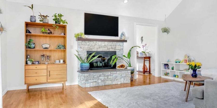 2908 S Kings Court, Bloomington, Indiana 47401,MLS,202601934