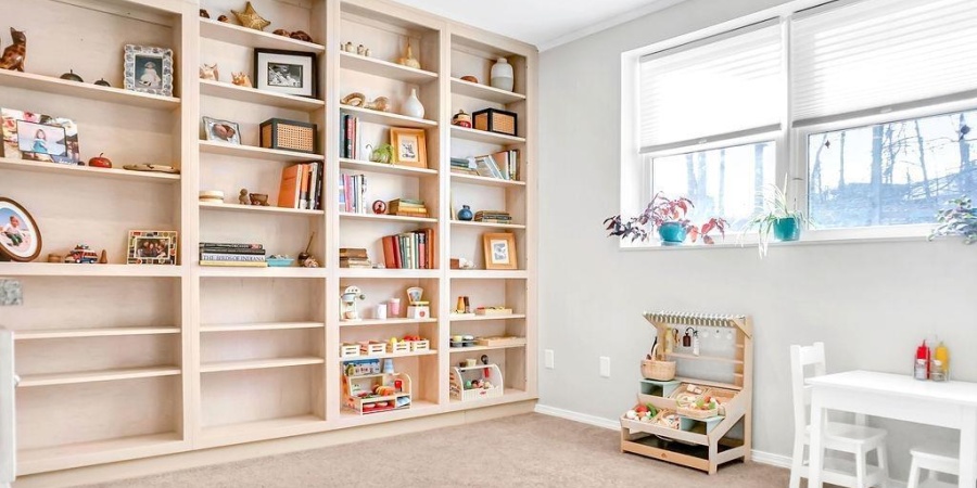 2908 S Kings Court, Bloomington, Indiana 47401,MLS,202601934