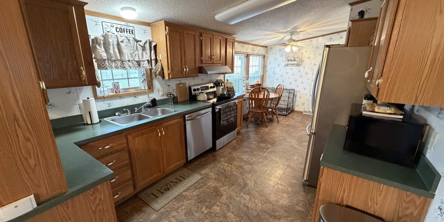 717 W Street, Bedford, Indiana 47421,MLS,202601935