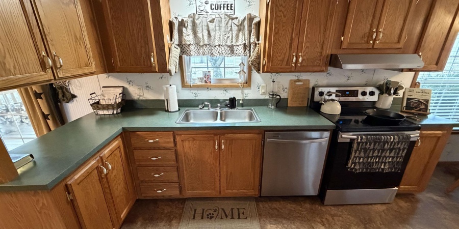 717 W Street, Bedford, Indiana 47421,MLS,202601935