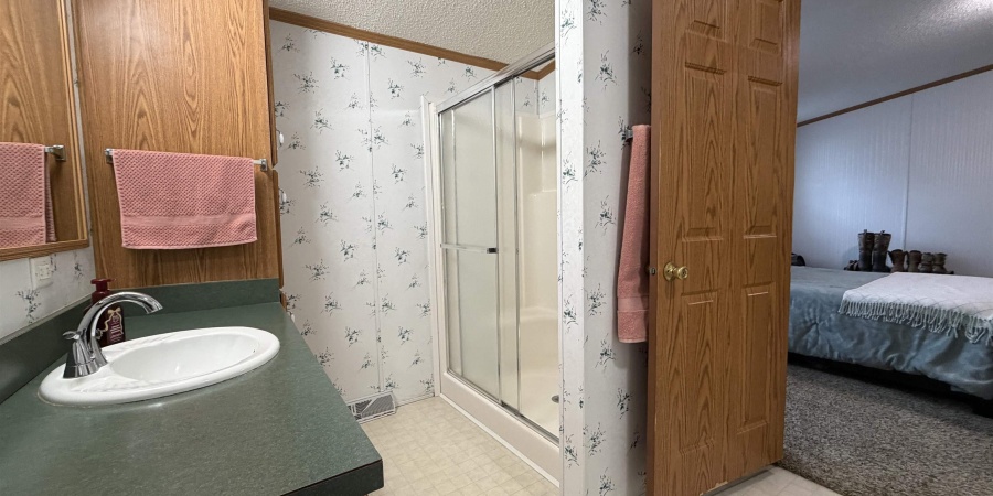 717 W Street, Bedford, Indiana 47421,MLS,202601935