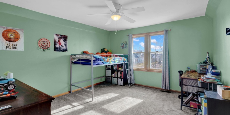 425 N 9th Street, Mitchell, Indiana 47446,MLS,202601942