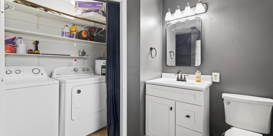 4390 N Ridgewood Drive, Bloomington, Indiana 47404-8920,MLS,202601961