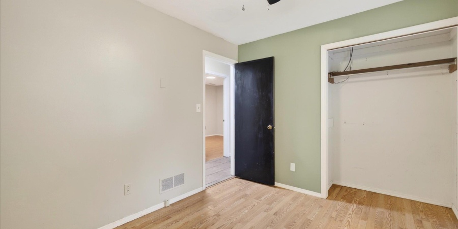 4390 N Ridgewood Drive, Bloomington, Indiana 47404-8920,MLS,202601961