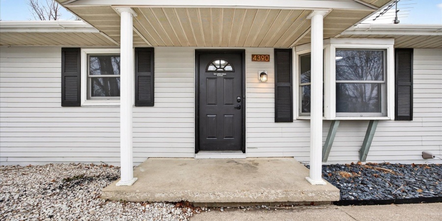 4390 N Ridgewood Drive, Bloomington, Indiana 47404-8920,MLS,202601961