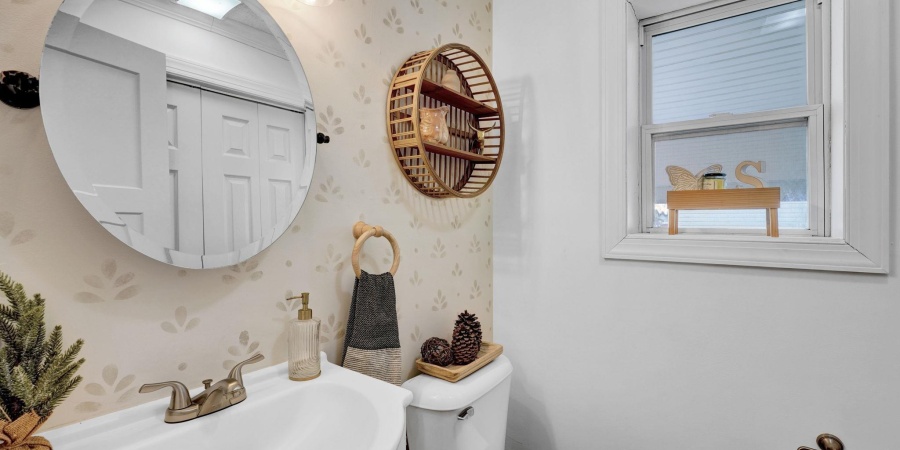 423 J Street, Bedford, Indiana 47421,MLS,202601967