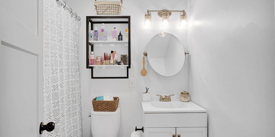 423 J Street, Bedford, Indiana 47421,MLS,202601967