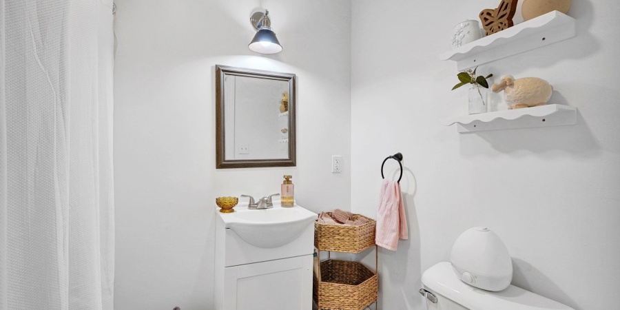 423 J Street, Bedford, Indiana 47421,MLS,202601967