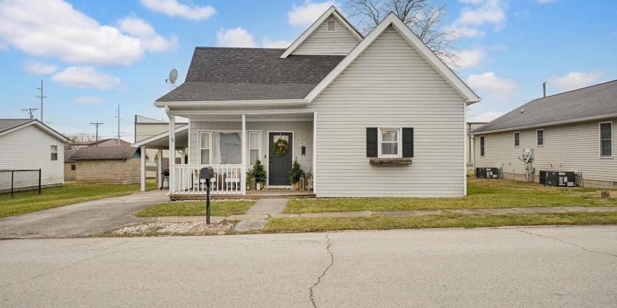 423 J Street, Bedford, Indiana 47421,MLS,202601967