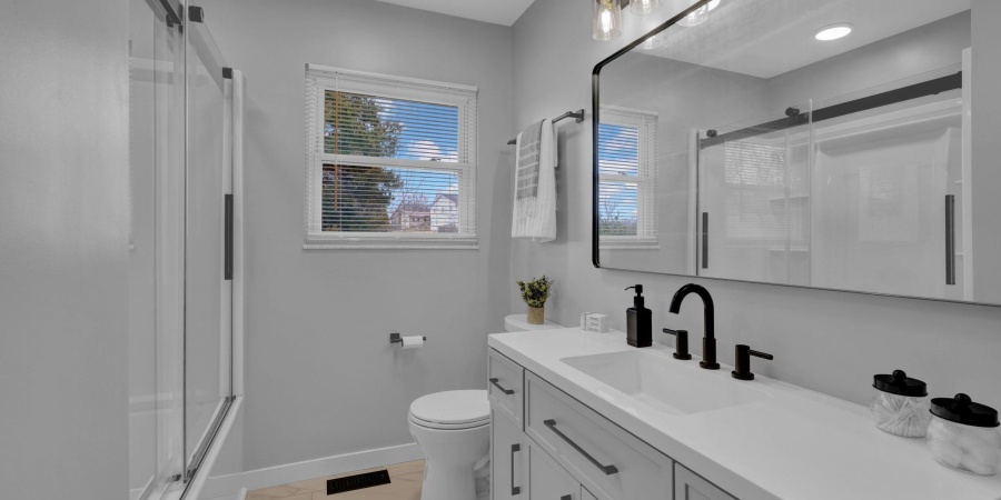 904 Hall Avenue, Oolitic, Indiana 47451-9736,MLS,202601968