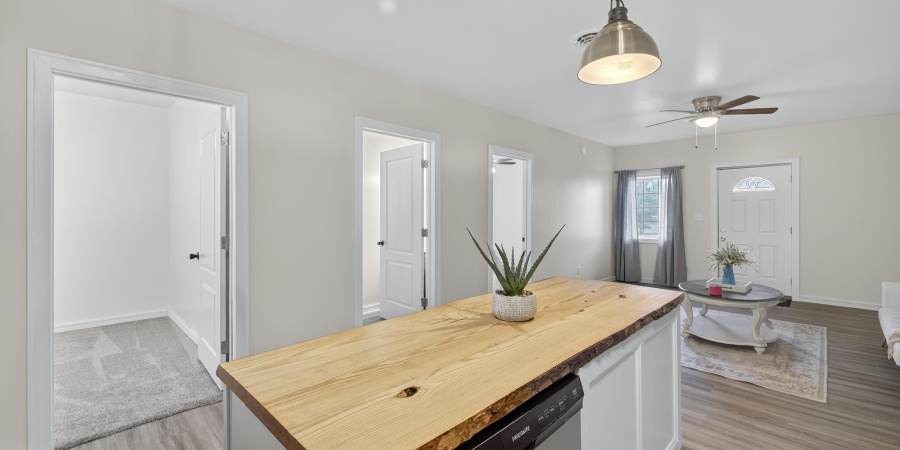 607 W Warren St - Unit B, Mitchell, Indiana 47446,MLS,202601980