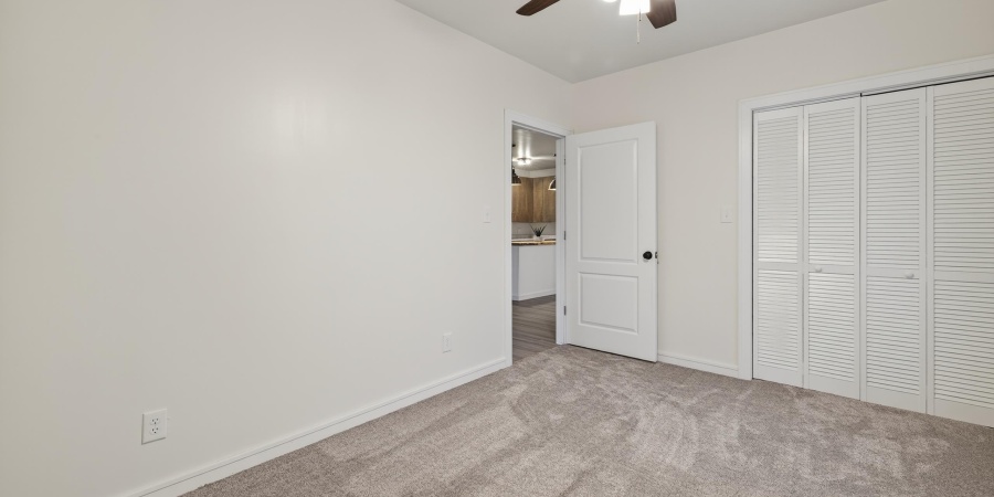 607 W Warren St - Unit B, Mitchell, Indiana 47446,MLS,202601980