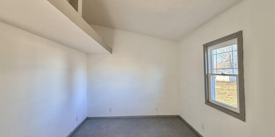 210 S Meridian Street, Lyons, Indiana 47443,MLS,202602008