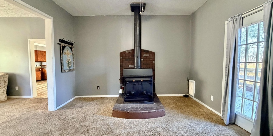 210 S Meridian Street, Lyons, Indiana 47443,MLS,202602008