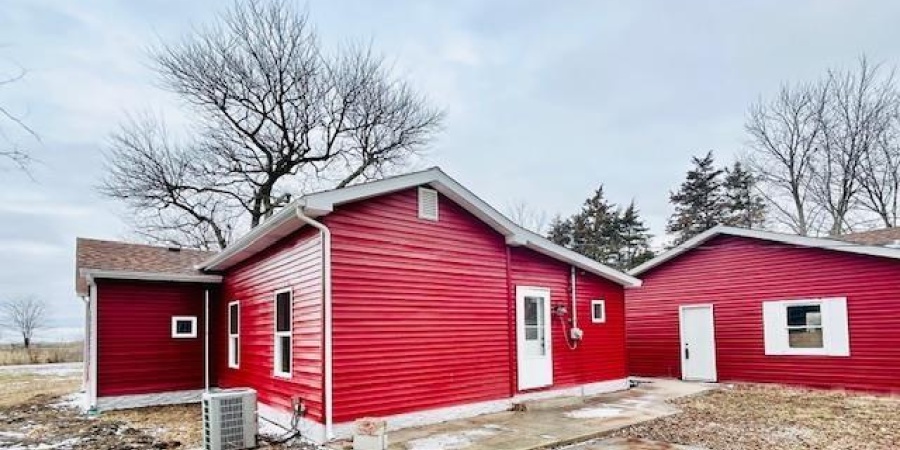 11389 N Libertyville Place, West Terre Haute, Indiana 47885,MLS,202602018