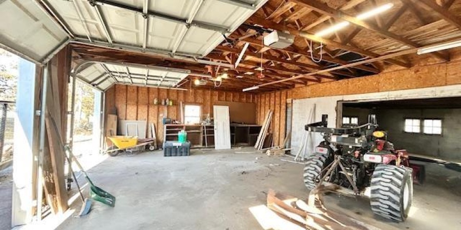 11389 N Libertyville Place, West Terre Haute, Indiana 47885,MLS,202602018