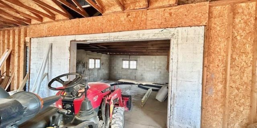 11389 N Libertyville Place, West Terre Haute, Indiana 47885,MLS,202602018