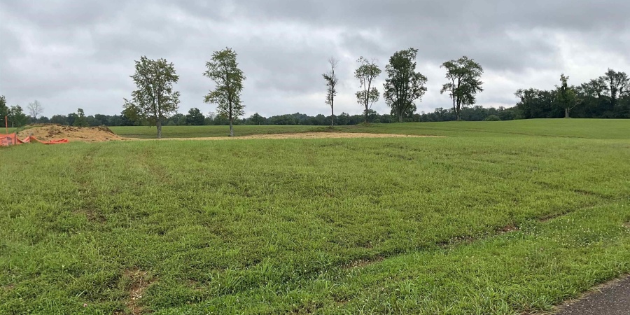 2061 E Charles Way, Bloomington, Indiana 47401,MLS,202528048