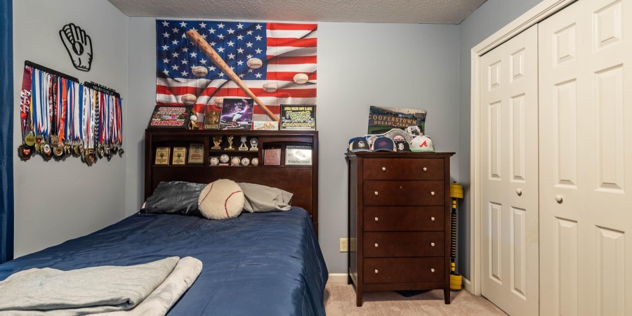 329 W White Pine Court, Bloomington, Indiana 47403-4653,MLS,202602109