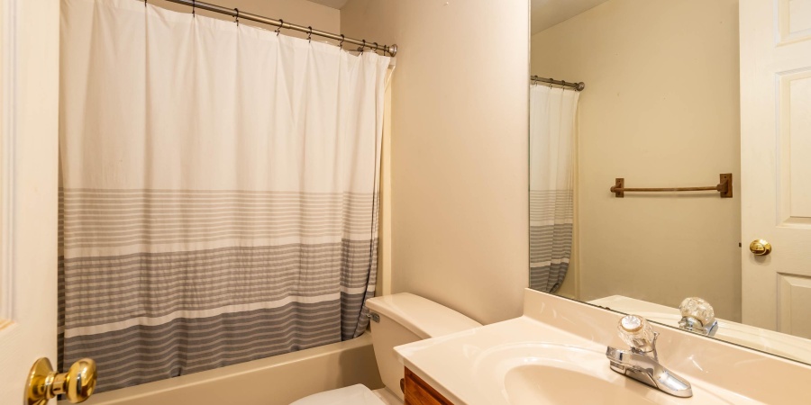 329 W White Pine Court, Bloomington, Indiana 47403-4653,MLS,202602109