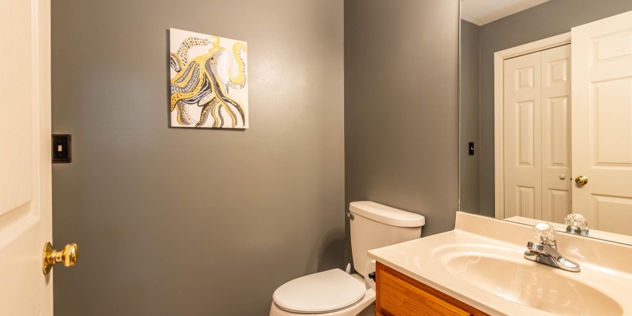 329 W White Pine Court, Bloomington, Indiana 47403-4653,MLS,202602109