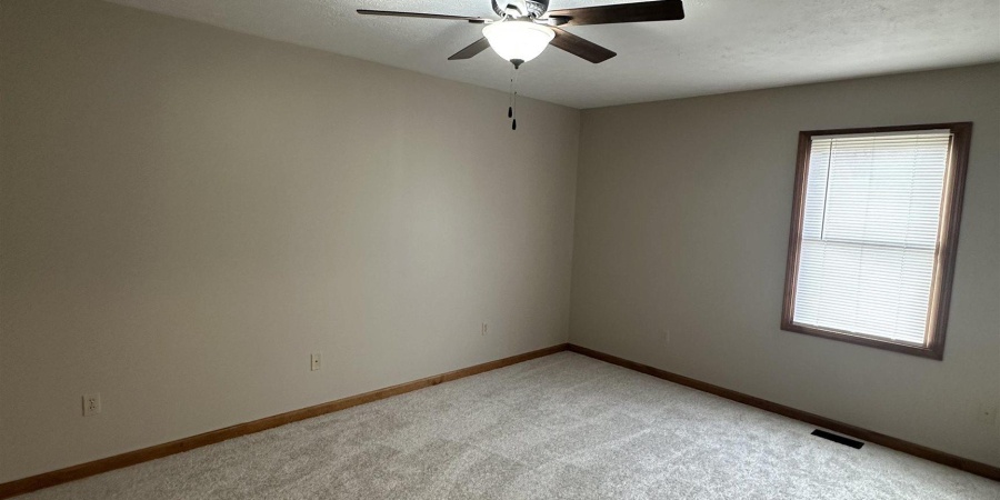 55 S Park Avenue, Spencer, Indiana 47460,MLS,202602118