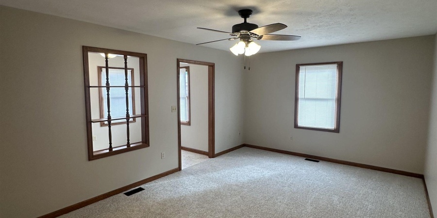 55 S Park Avenue, Spencer, Indiana 47460,MLS,202602118