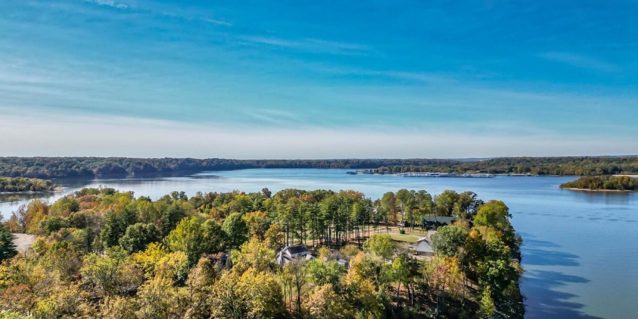 8031 E Hardin Ridge Road, Heltonville, Indiana 47436-9600,MLS,202602130