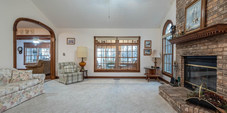 8031 E Hardin Ridge Road, Heltonville, Indiana 47436-9600,MLS,202602130