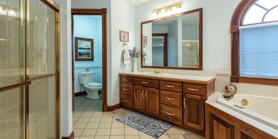 8031 E Hardin Ridge Road, Heltonville, Indiana 47436-9600,MLS,202602130