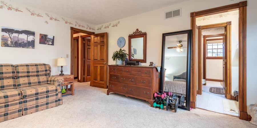 8031 E Hardin Ridge Road, Heltonville, Indiana 47436-9600,MLS,202602130