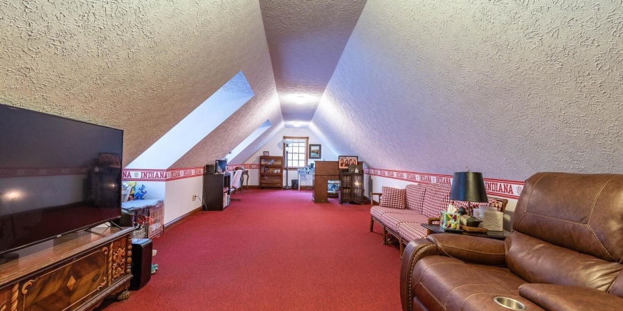 8031 E Hardin Ridge Road, Heltonville, Indiana 47436-9600,MLS,202602130