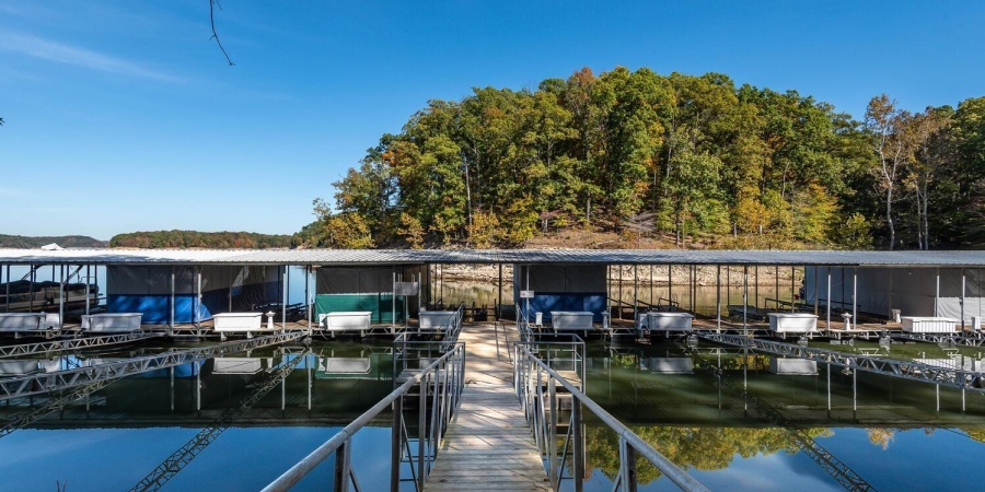 8031 E Hardin Ridge Road, Heltonville, Indiana 47436-9600,MLS,202602130