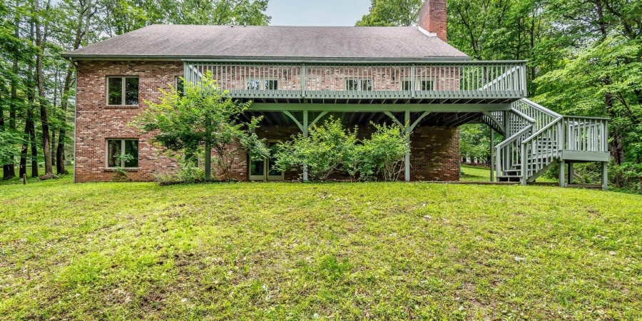 2557 S Smith Road, Bloomington, Indiana 47401-8943,MLS,202602136