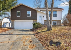 3507 S Roxbury Circle, Bloomington, Indiana 47401,MLS,202602150