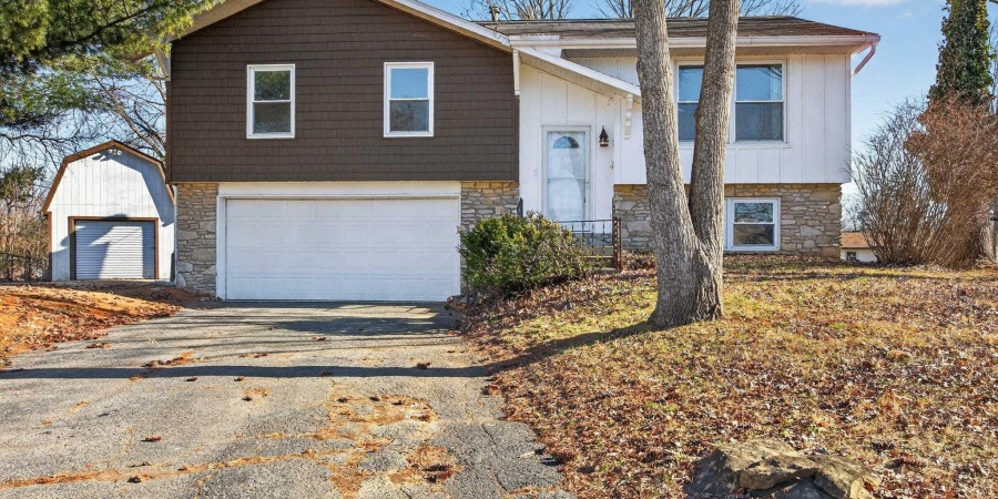 3507 S Roxbury Circle, Bloomington, Indiana 47401,MLS,202602150